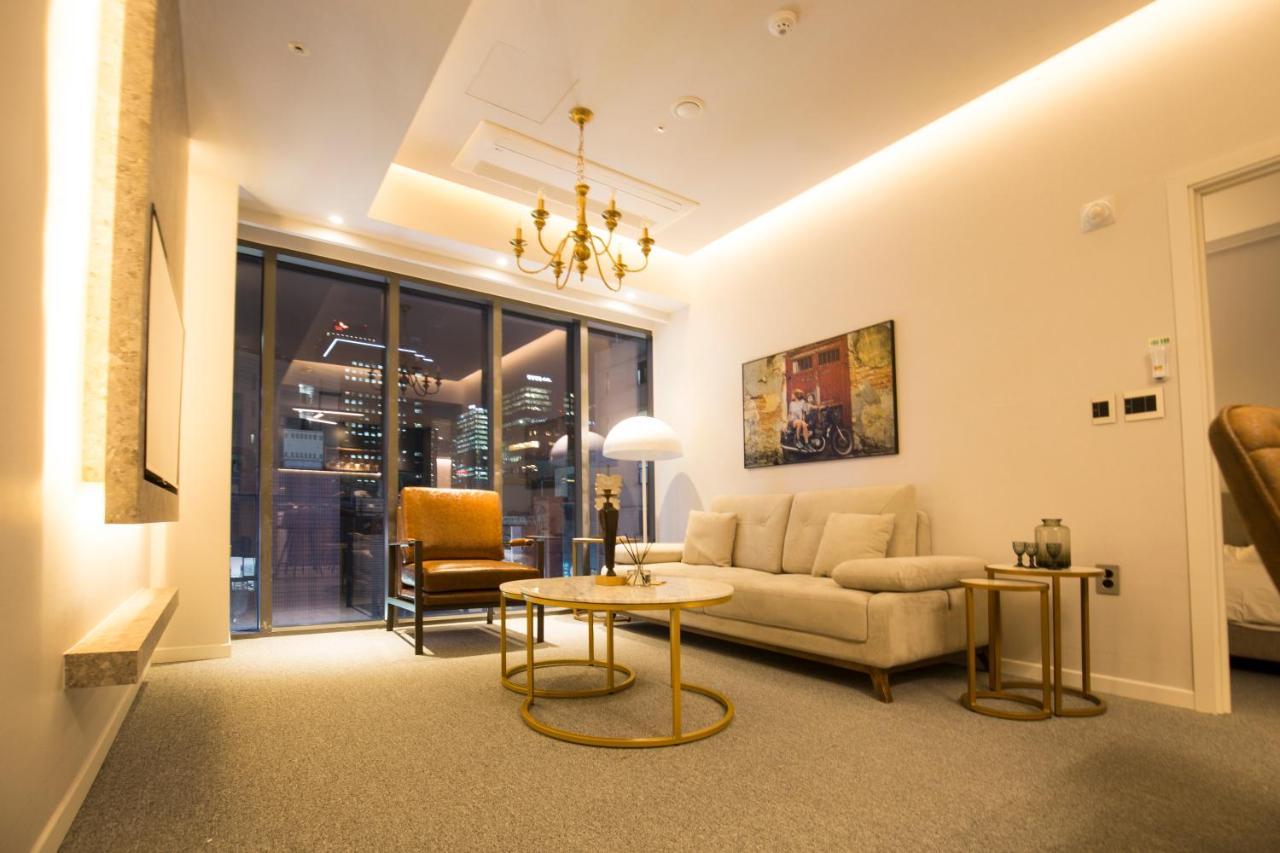 Uh Suite The Jongno Сеул Экстерьер фото