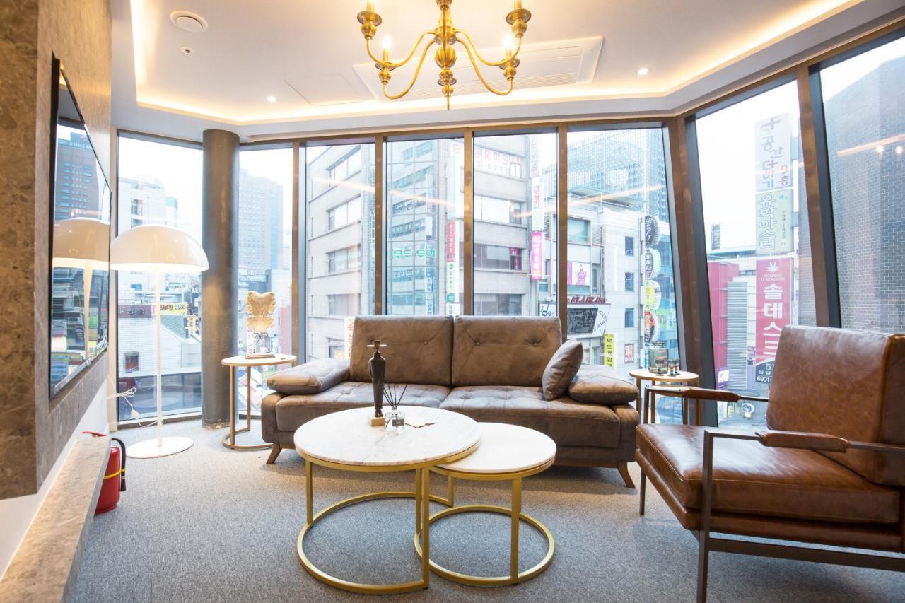 Uh Suite The Jongno Сеул Экстерьер фото